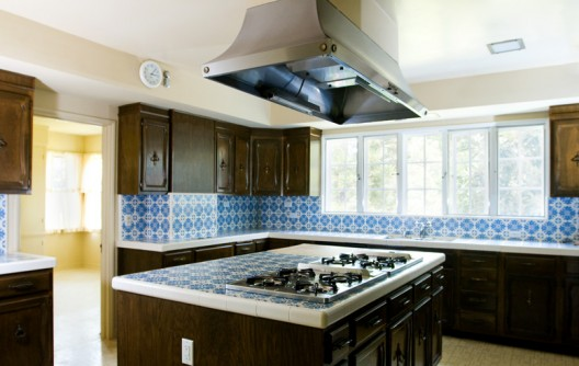 Nelson-Eddy-Halvern-House-kitchen-2008