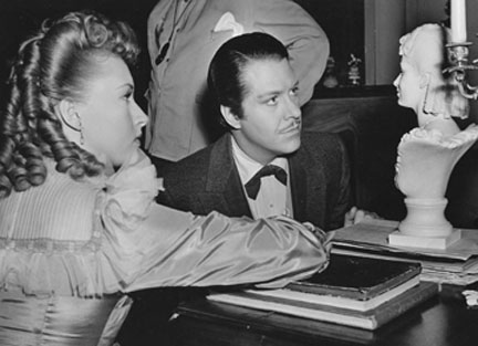 Nelson Eddy sculpted this bust of Susanna Foster on the Phantom of the Opera set